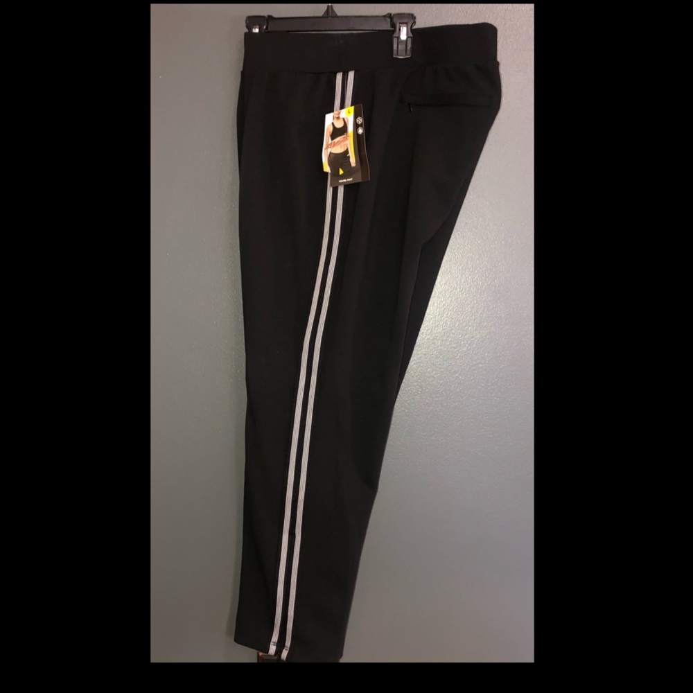 Women’s Travel Pant LG